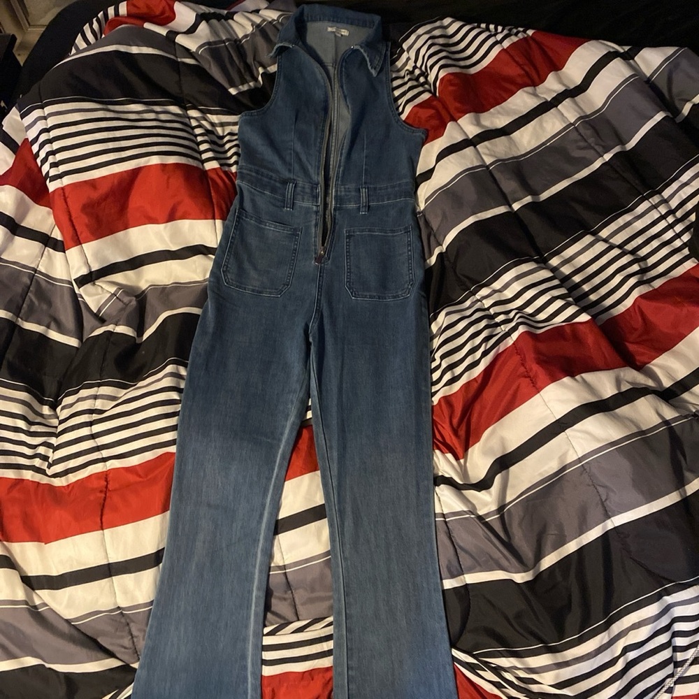 Denim overalls/jumpsuit